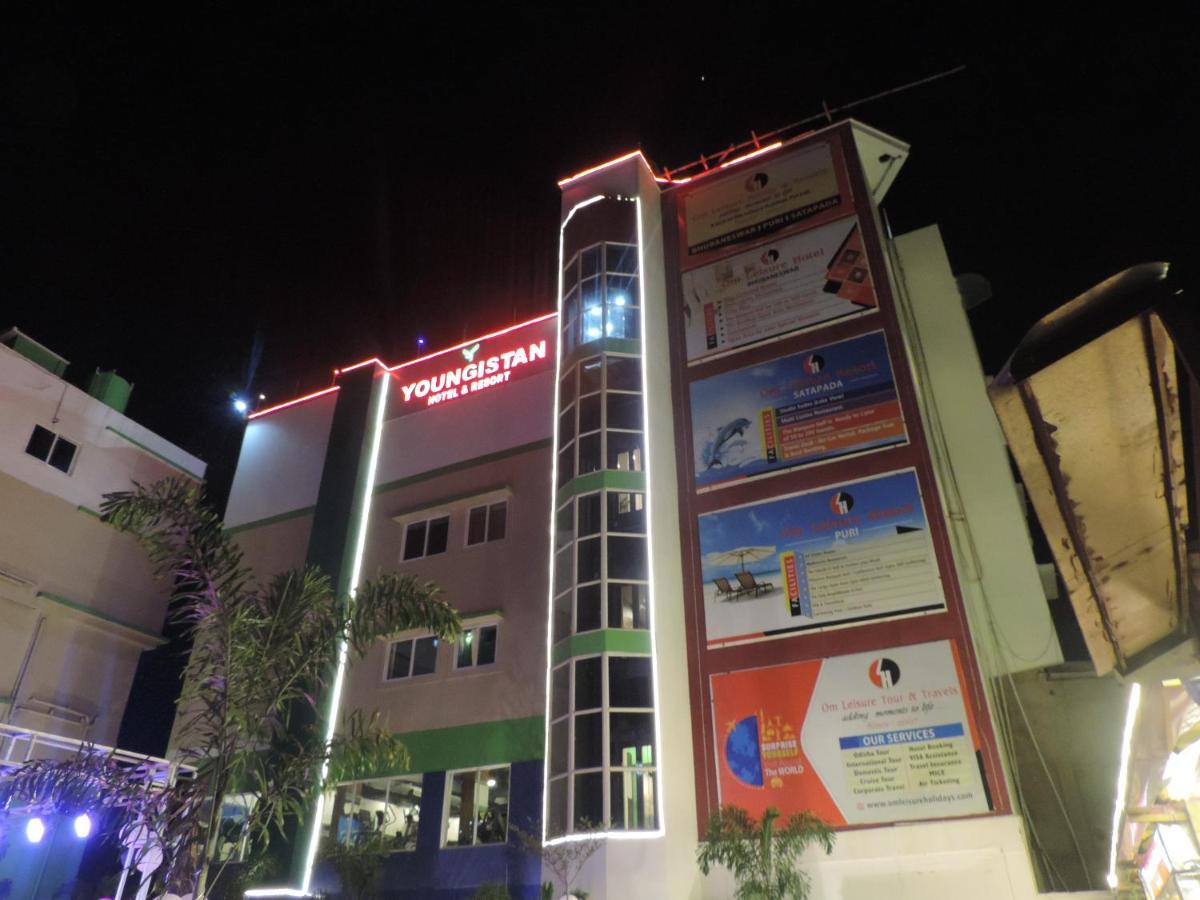 Om Leisure Hotel - Bbsr Bhubaneswar Dış mekan fotoğraf