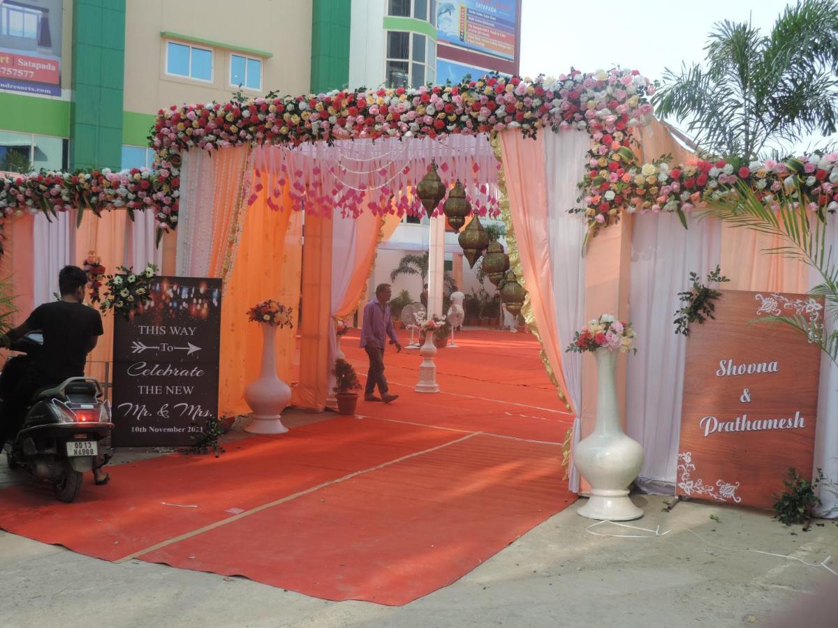 Om Leisure Hotel - Bbsr Bhubaneswar Dış mekan fotoğraf
