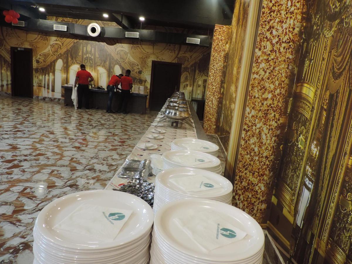 Om Leisure Hotel - Bbsr Bhubaneswar Dış mekan fotoğraf
